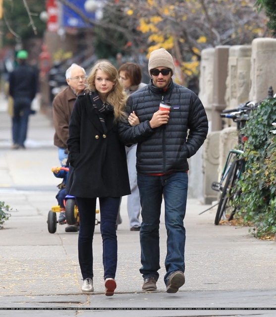 November 25 - Out With Taylor Swift In Brooklyn, NY - 003 ...